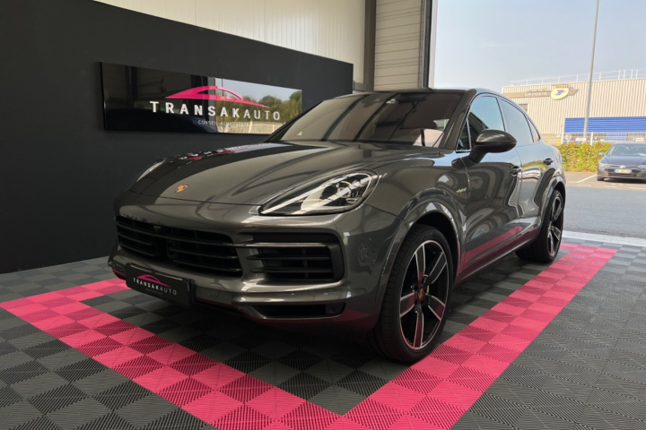 PORSCHE CAYENNE COUPE